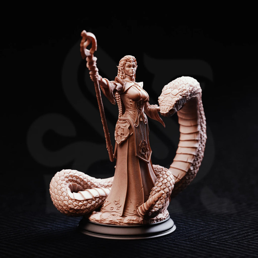 Zarya - Sun Elf Snake Sorceress // Miniatură D&D