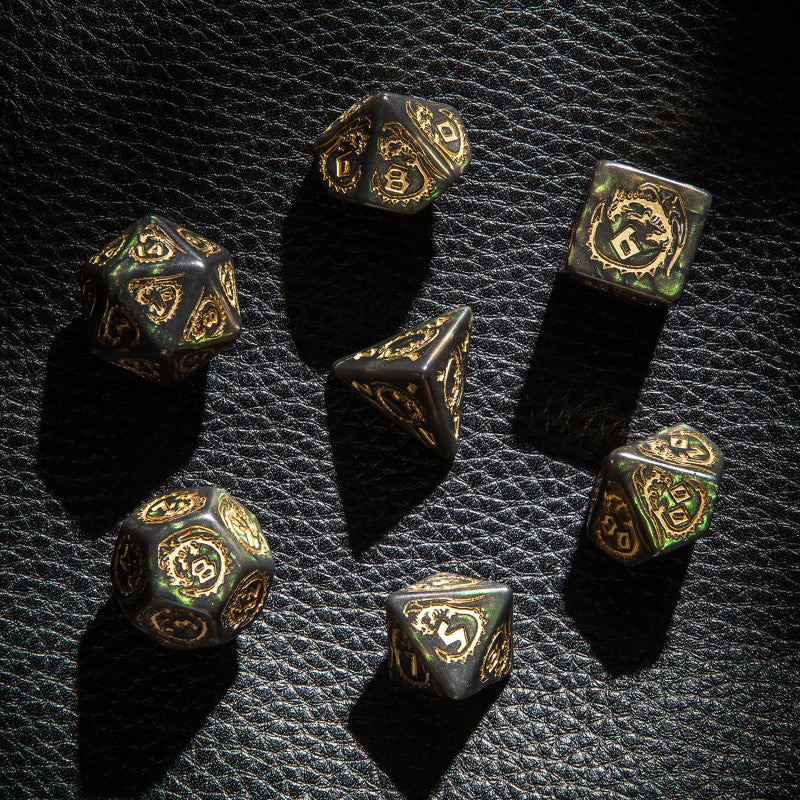 Set de zaruri Dragons: Nephrite