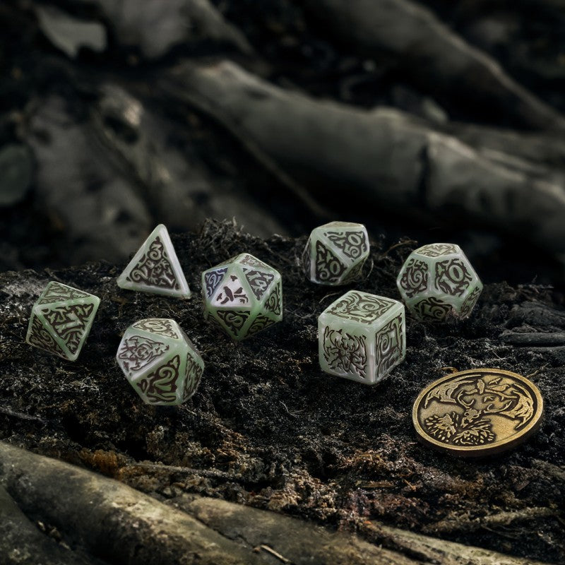 Set de zaruri The Witcher. Leshen - The Totem Builder